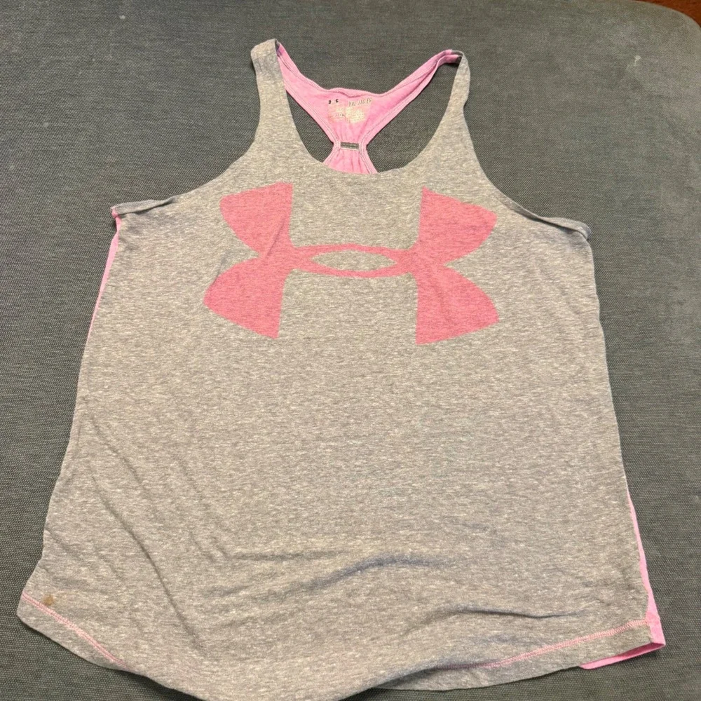 Under Armour Girls HeatGear Racerback Tank Top Gray Pink Logo YXL 16‎ Loose Fit